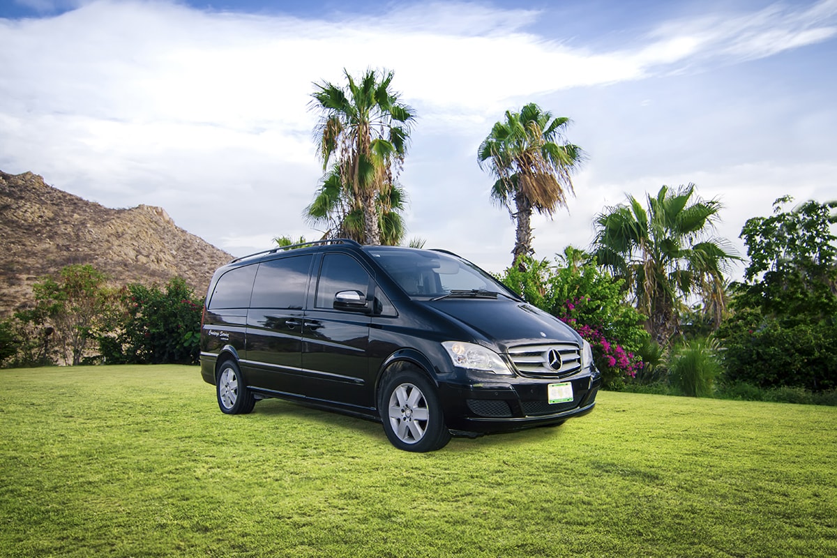 Mercedes-Benz Vito private transfer in Mallorca