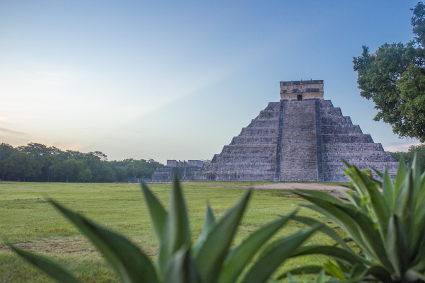 Chichén Itzá with Private Guide and Transportation