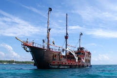 Jolly Roger Pirate Show